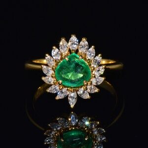 CERTIFIED NATURAL 1.96CTS VS F DIAMOND EMERALD 18K SOLID GOLD CLUSTER RING